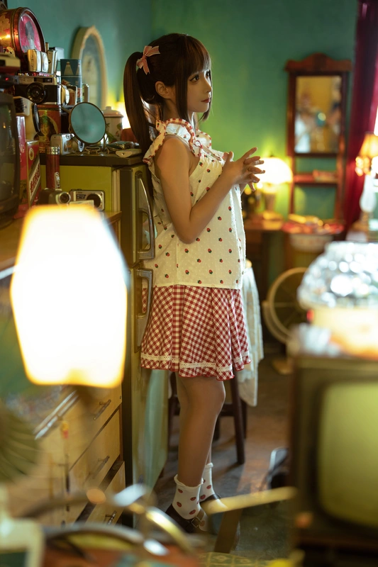 红格子 - 蠢沫沫